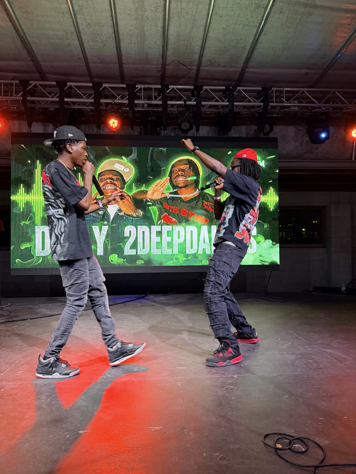 2DeepDallas and Dilly perform together on the Heartwood Soundstage during the #iDoit4mycity Festival.